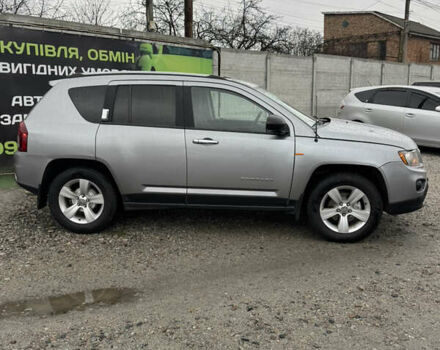 Сірий Джип Compass, об'ємом двигуна 2 л та пробігом 125 тис. км за 11200 $, фото 3 на Automoto.ua