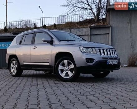 Серый Джип Компас, объемом двигателя 2.36 л и пробегом 205 тыс. км за 9450 $, фото 2 на Automoto.ua