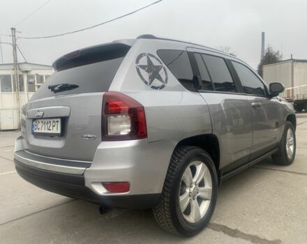 Серый Джип Компас, объемом двигателя 2.4 л и пробегом 183 тыс. км за 10300 $, фото 6 на Automoto.ua