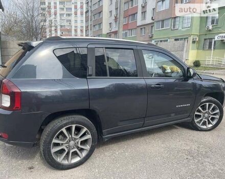 Сірий Джип Compass, об'ємом двигуна 2.4 л та пробігом 116 тис. км за 12800 $, фото 7 на Automoto.ua