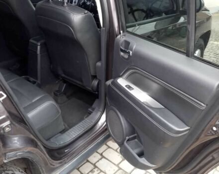 Серый Джип Компас, объемом двигателя 2.4 л и пробегом 97 тыс. км за 12000 $, фото 8 на Automoto.ua