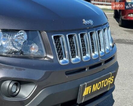Сірий Джип Compass, об'ємом двигуна 2.36 л та пробігом 113 тис. км за 10900 $, фото 9 на Automoto.ua
