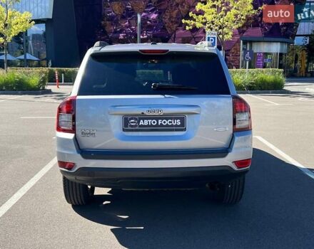 Серый Джип Компас, объемом двигателя 2.36 л и пробегом 163 тыс. км за 11990 $, фото 4 на Automoto.ua