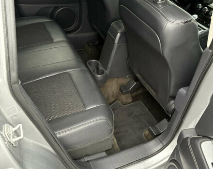 Серый Джип Компас, объемом двигателя 2.36 л и пробегом 189 тыс. км за 10700 $, фото 13 на Automoto.ua