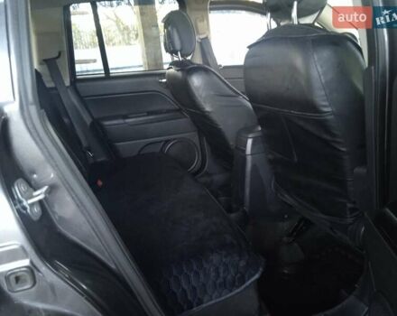 Серый Джип Компас, объемом двигателя 2.36 л и пробегом 130 тыс. км за 11200 $, фото 9 на Automoto.ua