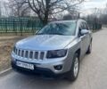 Сірий Джип Compass, об'ємом двигуна 2.4 л та пробігом 112 тис. км за 12800 $, фото 1 на Automoto.ua