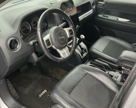 Сірий Джип Compass, об'ємом двигуна 2.36 л та пробігом 169 тис. км за 12499 $, фото 6 на Automoto.ua