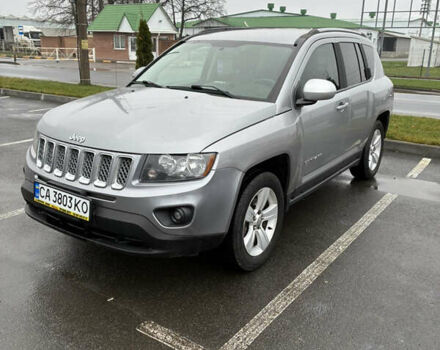 Серый Джип Компас, объемом двигателя 2.36 л и пробегом 189 тыс. км за 10700 $, фото 1 на Automoto.ua
