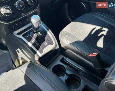 Серый Джип Компас, объемом двигателя 2.36 л и пробегом 163 тыс. км за 11990 $, фото 19 на Automoto.ua