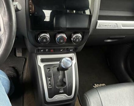 Серый Джип Компас, объемом двигателя 2.36 л и пробегом 189 тыс. км за 10700 $, фото 10 на Automoto.ua