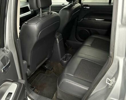 Серый Джип Компас, объемом двигателя 2.36 л и пробегом 189 тыс. км за 10700 $, фото 3 на Automoto.ua