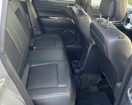 Серый Джип Компас, объемом двигателя 2.36 л и пробегом 225 тыс. км за 12500 $, фото 10 на Automoto.ua