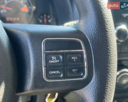 Сірий Джип Compass, об'ємом двигуна 2.36 л та пробігом 113 тис. км за 10900 $, фото 40 на Automoto.ua