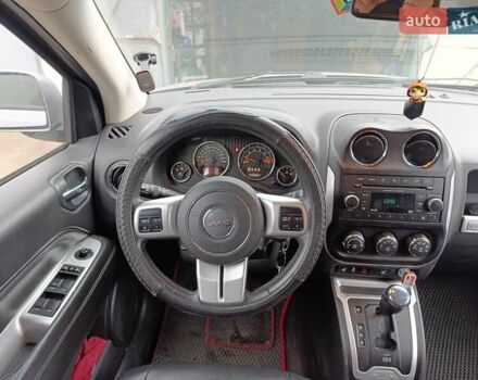Серый Джип Компас, объемом двигателя 2.36 л и пробегом 146 тыс. км за 11900 $, фото 10 на Automoto.ua