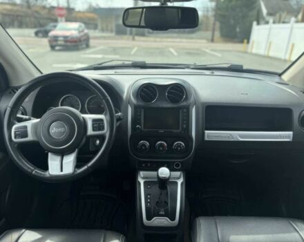 Серый Джип Компас, объемом двигателя 2.4 л и пробегом 72 тыс. км за 11800 $, фото 9 на Automoto.ua