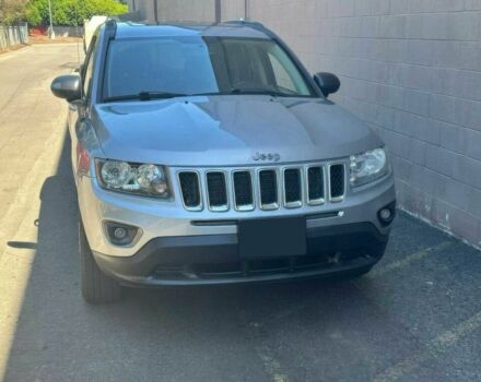 Серый Джип Компас, объемом двигателя 2.4 л и пробегом 73 тыс. км за 12800 $, фото 1 на Automoto.ua