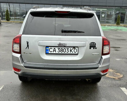 Серый Джип Компас, объемом двигателя 2.36 л и пробегом 189 тыс. км за 10700 $, фото 7 на Automoto.ua