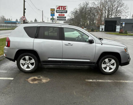 Серый Джип Компас, объемом двигателя 2.36 л и пробегом 189 тыс. км за 10700 $, фото 3 на Automoto.ua