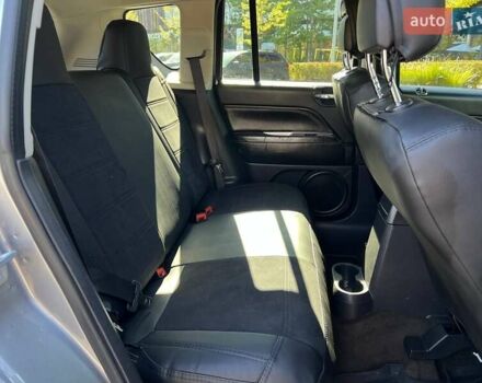 Серый Джип Компас, объемом двигателя 2.36 л и пробегом 163 тыс. км за 11990 $, фото 9 на Automoto.ua