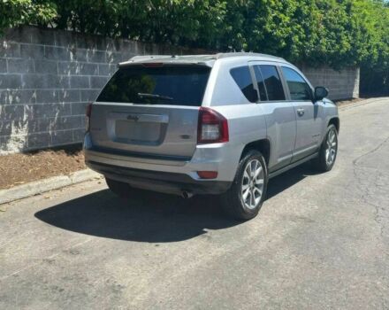 Серый Джип Компас, объемом двигателя 2.4 л и пробегом 73 тыс. км за 12800 $, фото 6 на Automoto.ua