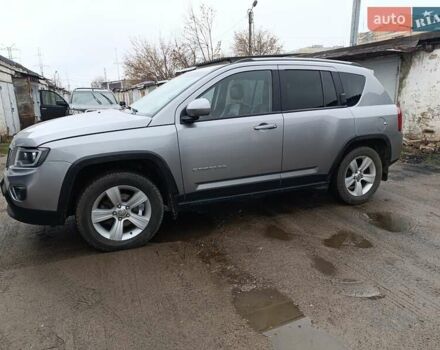 Серый Джип Компас, объемом двигателя 2.36 л и пробегом 146 тыс. км за 11900 $, фото 1 на Automoto.ua