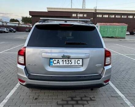 Серый Джип Компас, объемом двигателя 2.36 л и пробегом 160 тыс. км за 10500 $, фото 2 на Automoto.ua