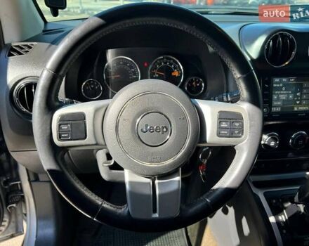 Серый Джип Компас, объемом двигателя 2.36 л и пробегом 163 тыс. км за 11990 $, фото 14 на Automoto.ua