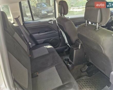 Сірий Джип Compass, об'ємом двигуна 2 л та пробігом 135 тис. км за 12300 $, фото 15 на Automoto.ua