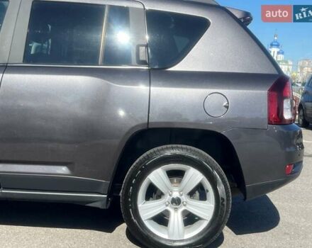 Сірий Джип Compass, об'ємом двигуна 2.36 л та пробігом 113 тис. км за 10900 $, фото 18 на Automoto.ua