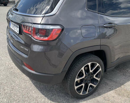 Сірий Джип Compass, об'ємом двигуна 2.36 л та пробігом 133 тис. км за 13600 $, фото 5 на Automoto.ua