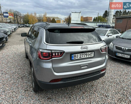 Джип Compass 2017 у Полтаві на Automoto.ua Сірий Джип Compass, об'ємом двигуна 2.36 л та пробігом 125 тис. км за 15500 $, фото 8 на Automoto.ua