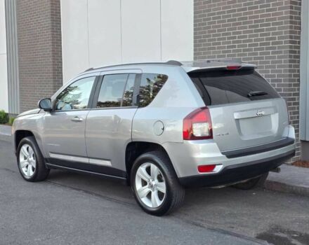 Сірий Джип Compass, об'ємом двигуна 2.4 л та пробігом 58 тис. км за 5600 $, фото 4 на Automoto.ua