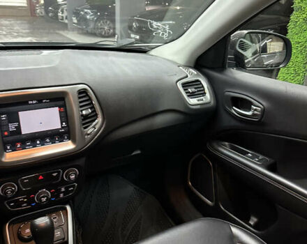 Сірий Джип Compass, об'ємом двигуна 2.36 л та пробігом 155 тис. км за 14200 $, фото 12 на Automoto.ua