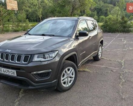 Джип Компас 2017 в Каменское - Днепродзержинск на Automoto.ua Серый Джип Компас, объемом двигателя 2.36 л и пробегом 119 тыс. км за 13800 $, фото 18 на Automoto.ua