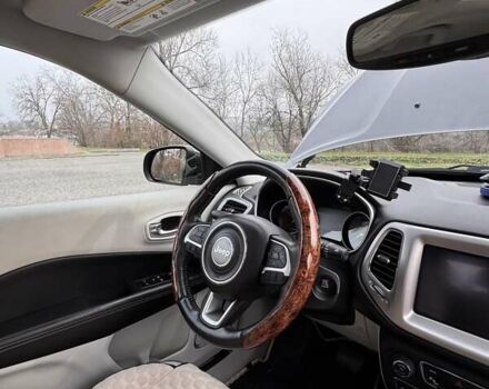 Сірий Джип Compass, об'ємом двигуна 2.4 л та пробігом 129 тис. км за 15800 $, фото 25 на Automoto.ua