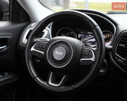 Серый Джип Компас, объемом двигателя 2.36 л и пробегом 34 тыс. км за 16000 $, фото 13 на Automoto.ua