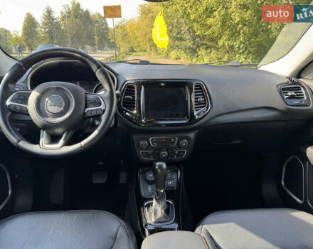 Серый Джип Компас, объемом двигателя 2.36 л и пробегом 155 тыс. км за 13700 $, фото 11 на Automoto.ua