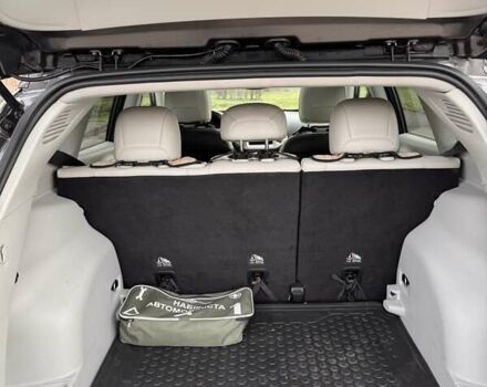 Сірий Джип Compass, об'ємом двигуна 2.4 л та пробігом 129 тис. км за 15800 $, фото 6 на Automoto.ua