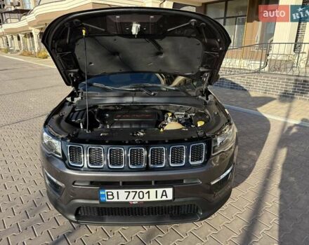 Серый Джип Компас, объемом двигателя 2.36 л и пробегом 100 тыс. км за 14700 $, фото 9 на Automoto.ua