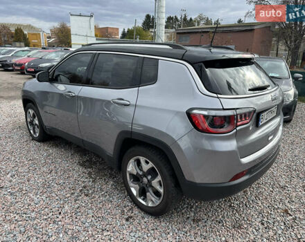 Джип Compass 2017 у Полтаві на Automoto.ua Сірий Джип Compass, об'ємом двигуна 2.36 л та пробігом 125 тис. км за 15500 $, фото 6 на Automoto.ua