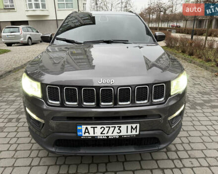 Серый Джип Компас, объемом двигателя 2.36 л и пробегом 172 тыс. км за 13200 $, фото 6 на Automoto.ua