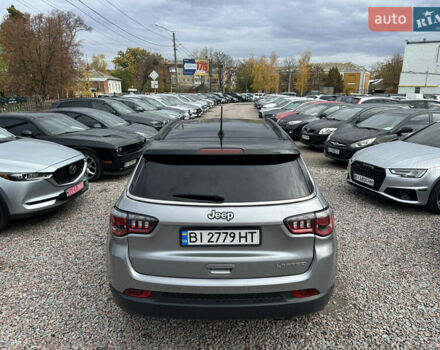 Джип Compass 2017 у Полтаві на Automoto.ua Сірий Джип Compass, об'ємом двигуна 2.36 л та пробігом 125 тис. км за 15500 $, фото 12 на Automoto.ua