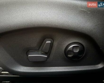 Джип Compass 2017 у Одесі на Automoto.ua Сірий Джип Compass, об'ємом двигуна 2.36 л та пробігом 42 тис. км за 12800 $, фото 25 на Automoto.ua