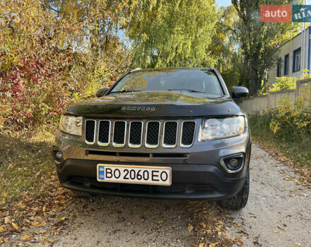 Серый Джип Компас, объемом двигателя 2.36 л и пробегом 54 тыс. км за 13450 $, фото 1 на Automoto.ua