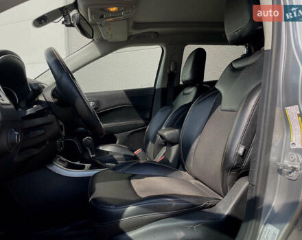 Серый Джип Компас, объемом двигателя 2.4 л и пробегом 119 тыс. км за 12900 $, фото 17 на Automoto.ua