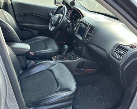 Серый Джип Компас, объемом двигателя 2.36 л и пробегом 95 тыс. км за 15999 $, фото 12 на Automoto.ua