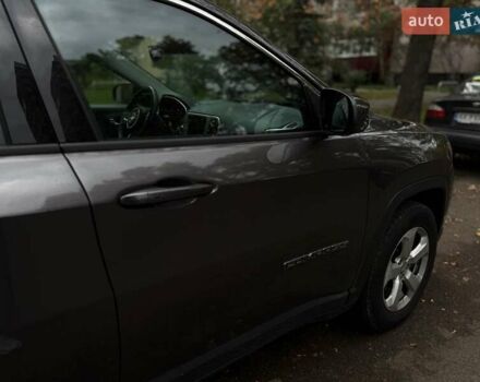 Серый Джип Компас, объемом двигателя 2.36 л и пробегом 148 тыс. км за 15300 $, фото 2 на Automoto.ua