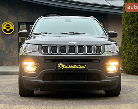 Серый Джип Компас, объемом двигателя 2.36 л и пробегом 92 тыс. км за 17200 $, фото 1 на Automoto.ua