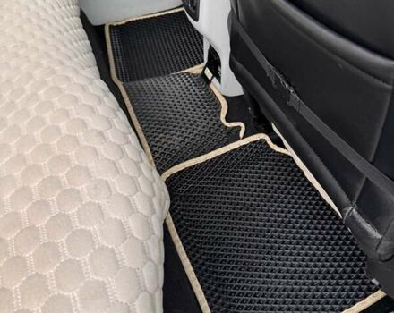 Сірий Джип Compass, об'ємом двигуна 2.4 л та пробігом 129 тис. км за 15800 $, фото 8 на Automoto.ua