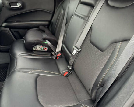 Сірий Джип Compass, об'ємом двигуна 2.36 л та пробігом 123 тис. км за 16000 $, фото 12 на Automoto.ua